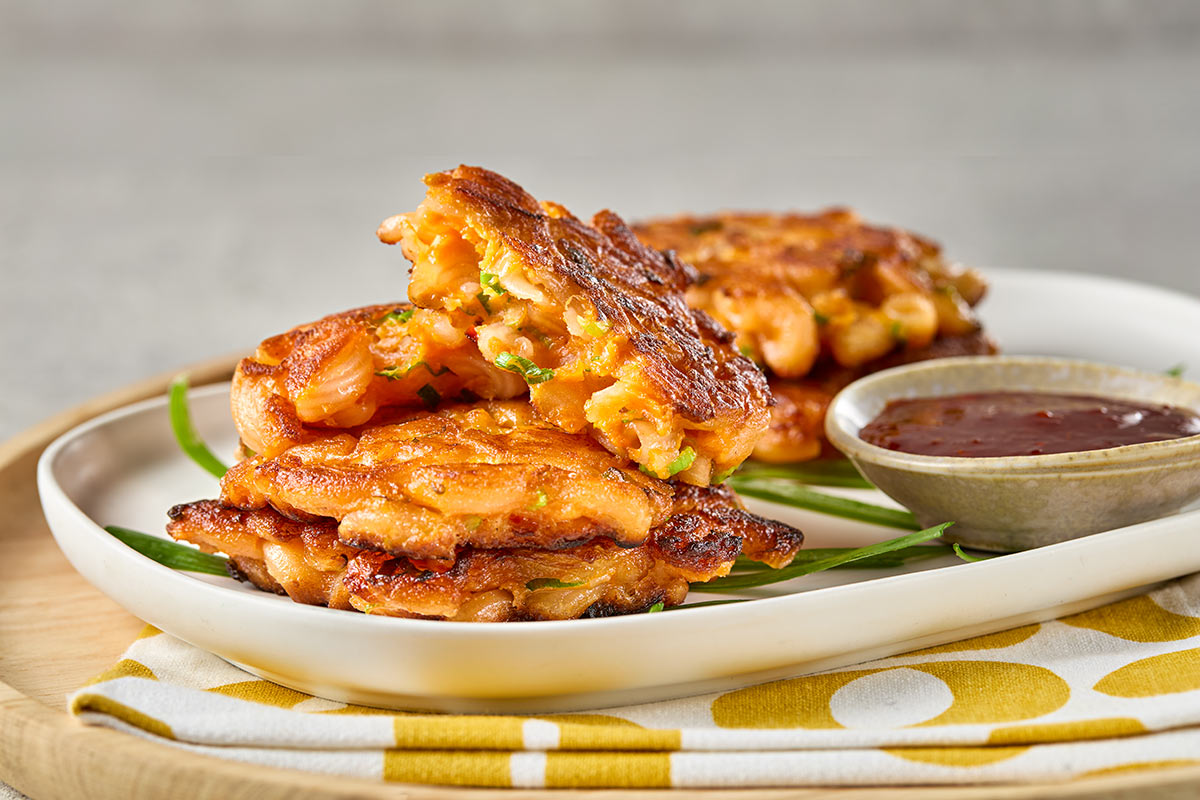 Mac & Cheese Pancakes